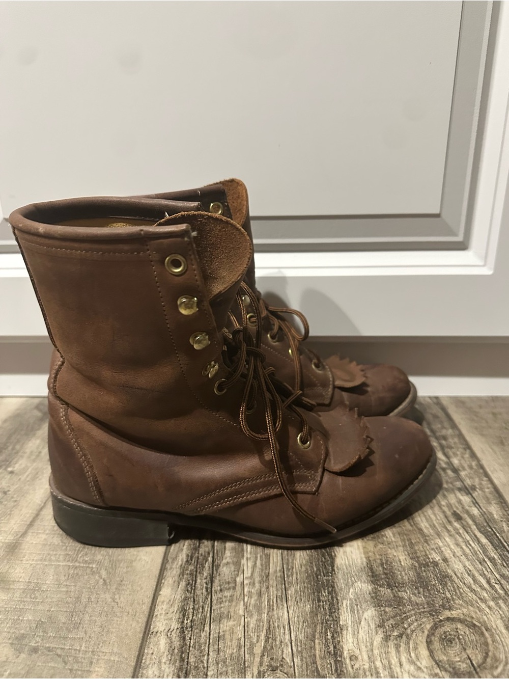 Laredo Brown Women's Lace-Up Leather Boots Vintage size 8M made in USA